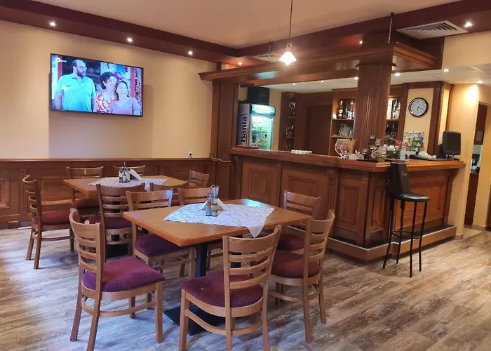 ホテル Family Denica